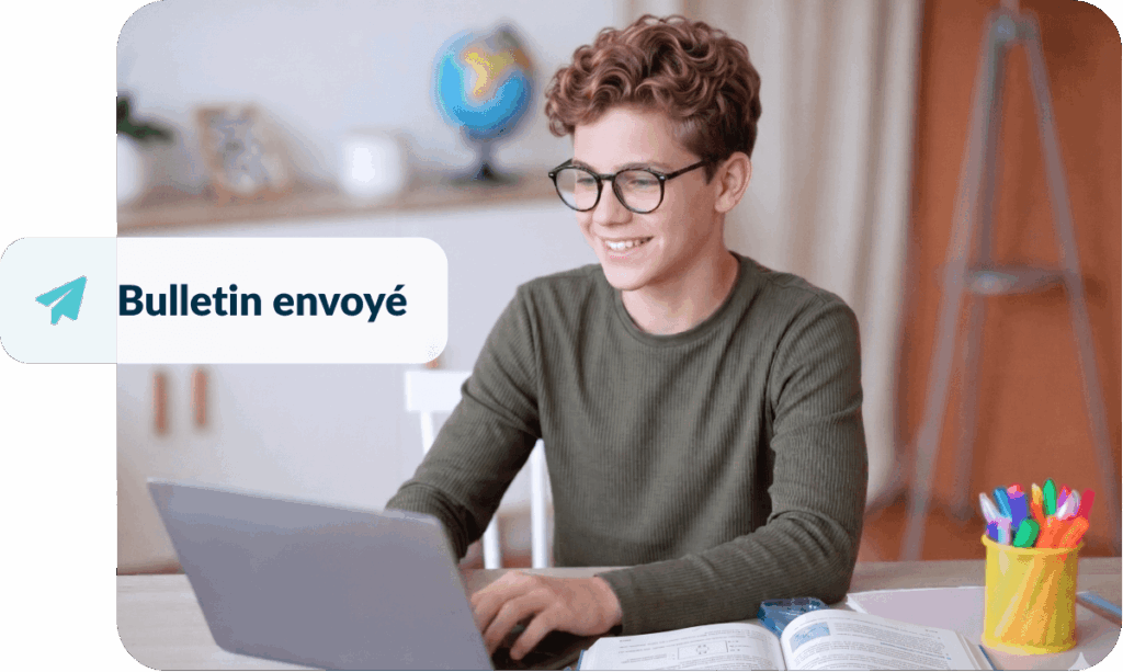 Élève au secondaire utilisant un ordinateur pendant l’envoi de son bulletin scolaire pour un cours d’été